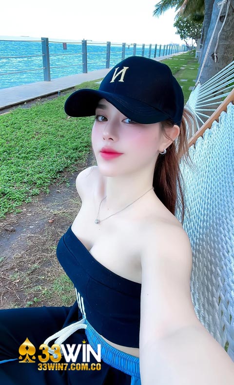 CEO Huyền Nhung